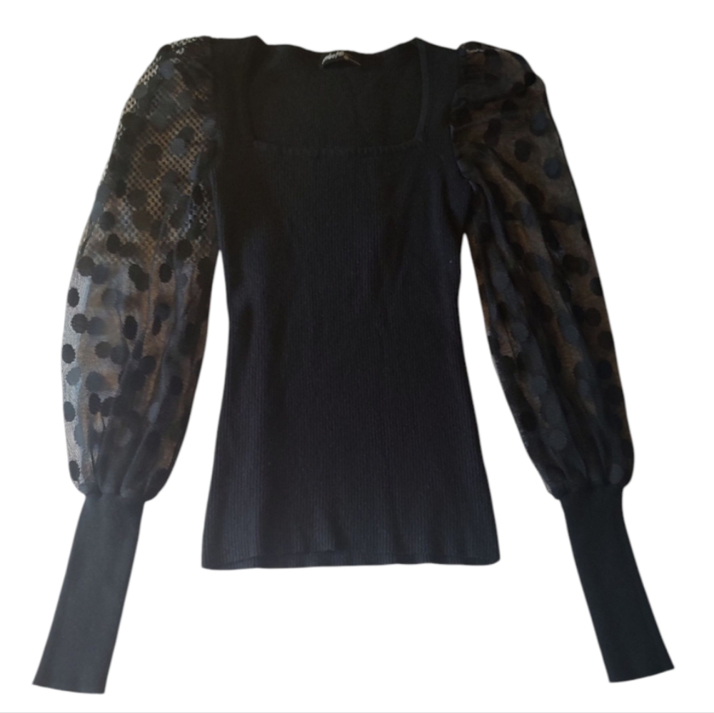 OnTwelth Women's Size XS Long Sleeve Square Neckline Top Black